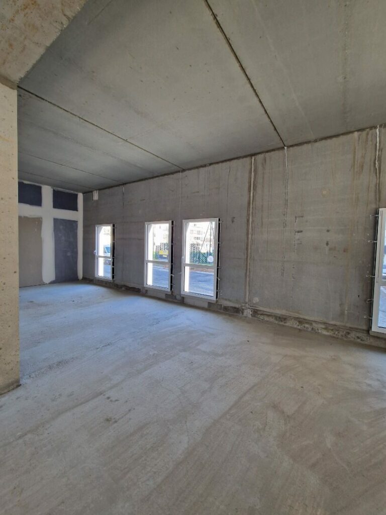 Caen – A VENDRE – Local commercial  ou bureaux d&rsquo;environ  260 m²