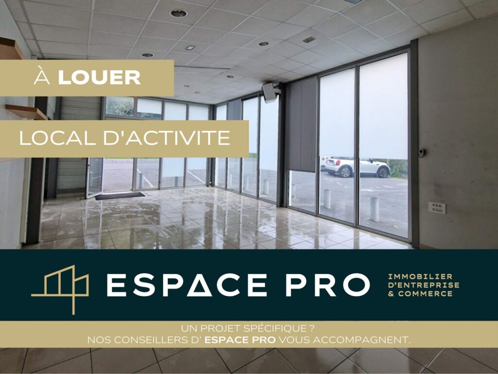 Ouest de Caen – A LOUER – Local d&rsquo;activités d&rsquo;environ 400 m² + cour privée