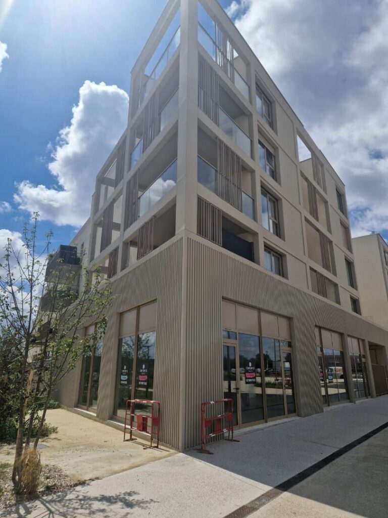 A louer Fleury Sur Orne – Local commercial neuf avec Réserve 158.10 m²
