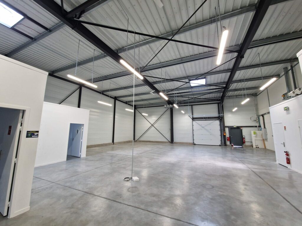 Immobilier Professionnel à louer Ifs