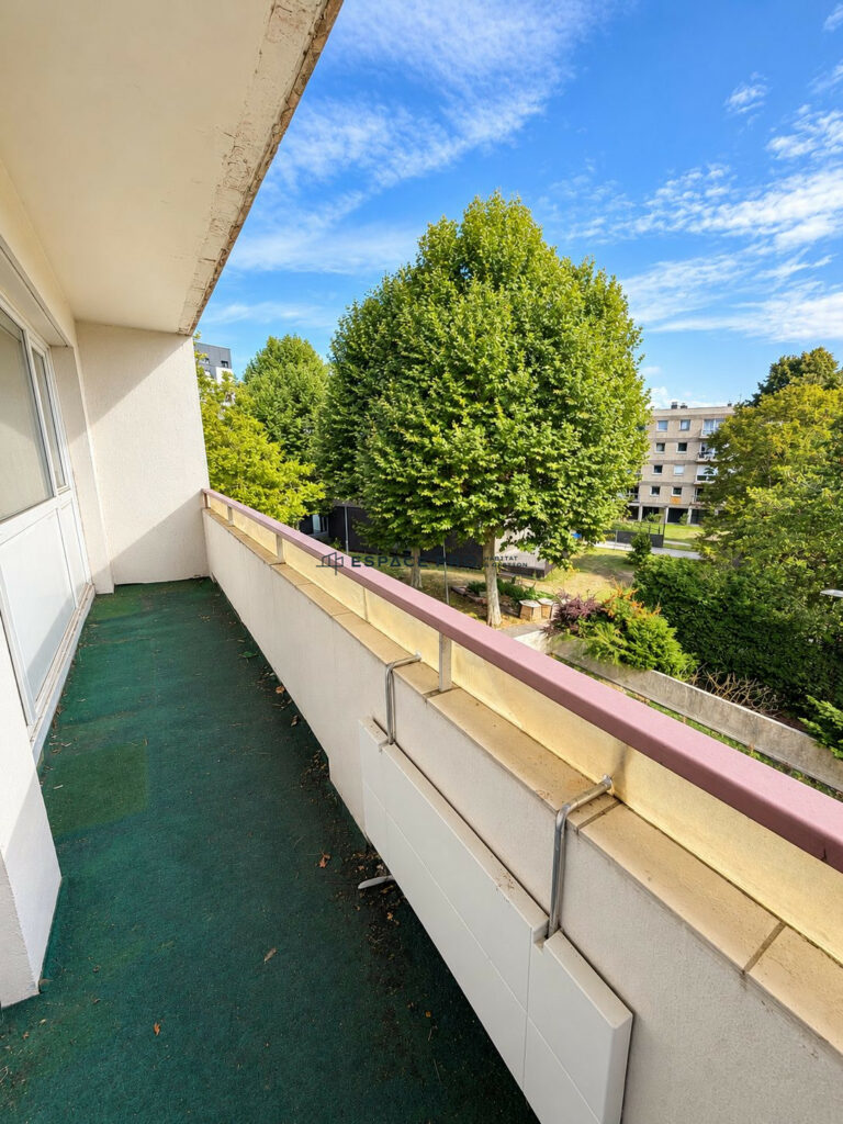 APPARTEMENT A RENOVER